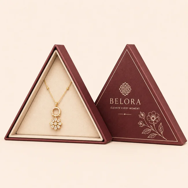 custom pyramid boxes